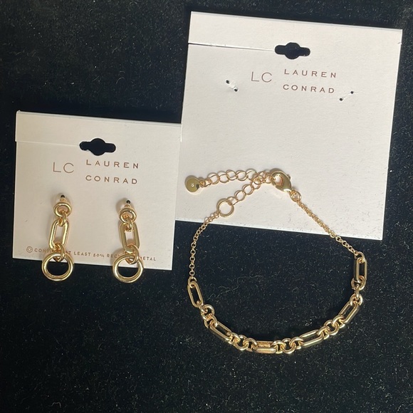 LC dangling chain link Earrings & chain link Bracelet, gold-tone, NWT. - Picture 2 of 16